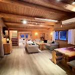Large 27 Guests With Panoramic View