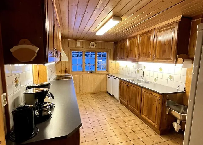 Large 27 Guests With Panoramic View Semesterbostad
