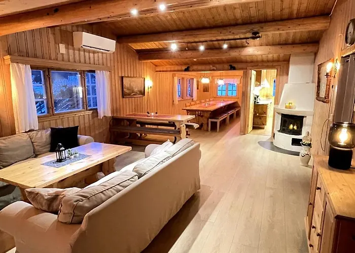 Large 27 Guests With Panoramic View Semesterbostad