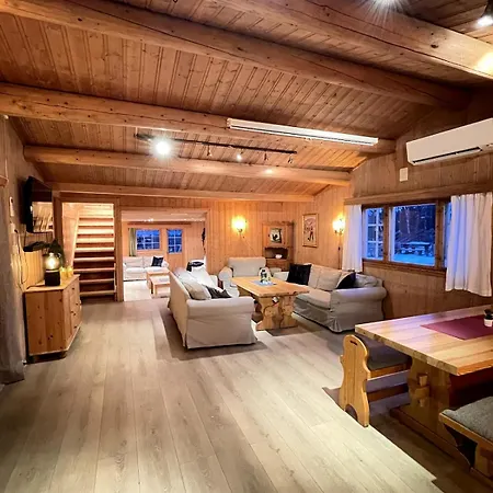 Large 27 Guests With Panoramic View